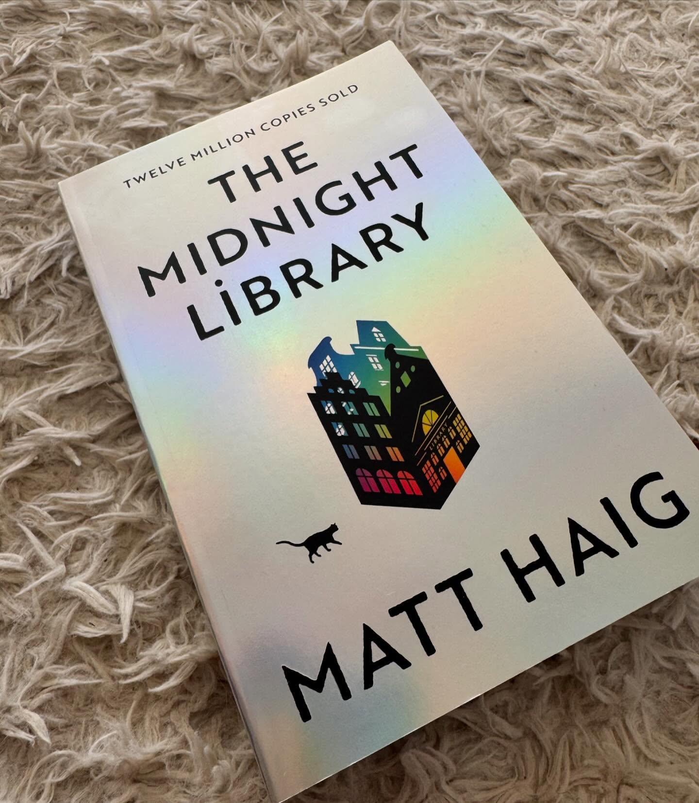 Okay. Friday giveaway. There is now a special deluxe minimal quoteless silver edition of The Midnight Library ahead of the release of The Midnight Train. I will do another giveaway. Because it is Friday  and the sun is shining and I just ate some really good noodles. Leave a COMMENT for your chance to win. I will sign it and send it to you on Tuesday. The last giveaway winner was @angierobertsart. And feel free to preorder The Midnight Train obviously! Preorders make a massive difference.