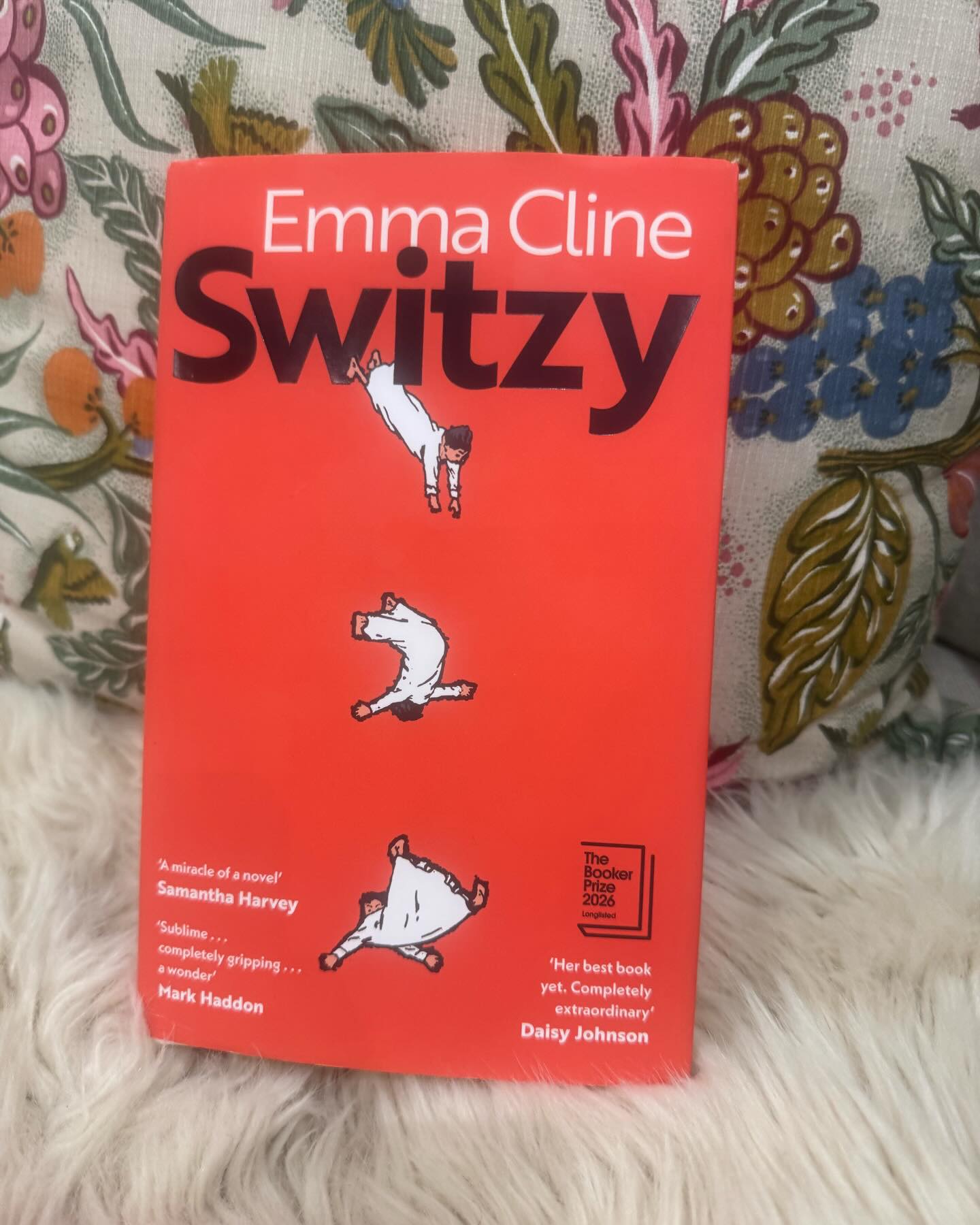 Very impressive book. To take an incredibly depressing premise about a man with Alzheimer’s and planning euthanasia it is strangely not depressing. I say this as someone with a v close relative going through similar right now. I think what Emma Cline shows is that if you write anything sharply enough the end effect is life affirming because you see things sharper. And writing about life on the edge of death can bring that energy. Unflinching boldness. Didion via a modern sass. A very clever and sometimes funny novel about cognitive decline. Brilliant writing pencil sharpening the mind